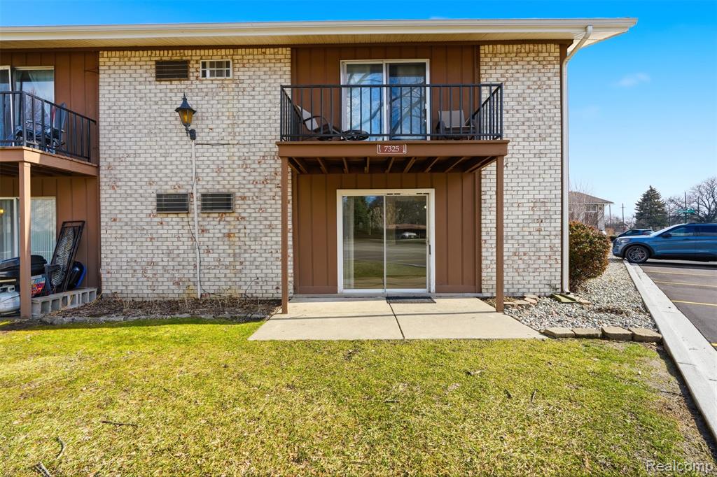 7325 Woodview Street, 1, Westland, MI — Photo 22