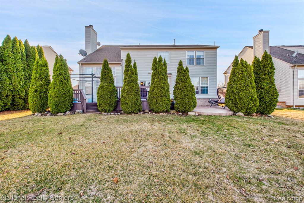 784 HIDDEN CREEK Drive, South Lyon, MI 48178 — Photo 24