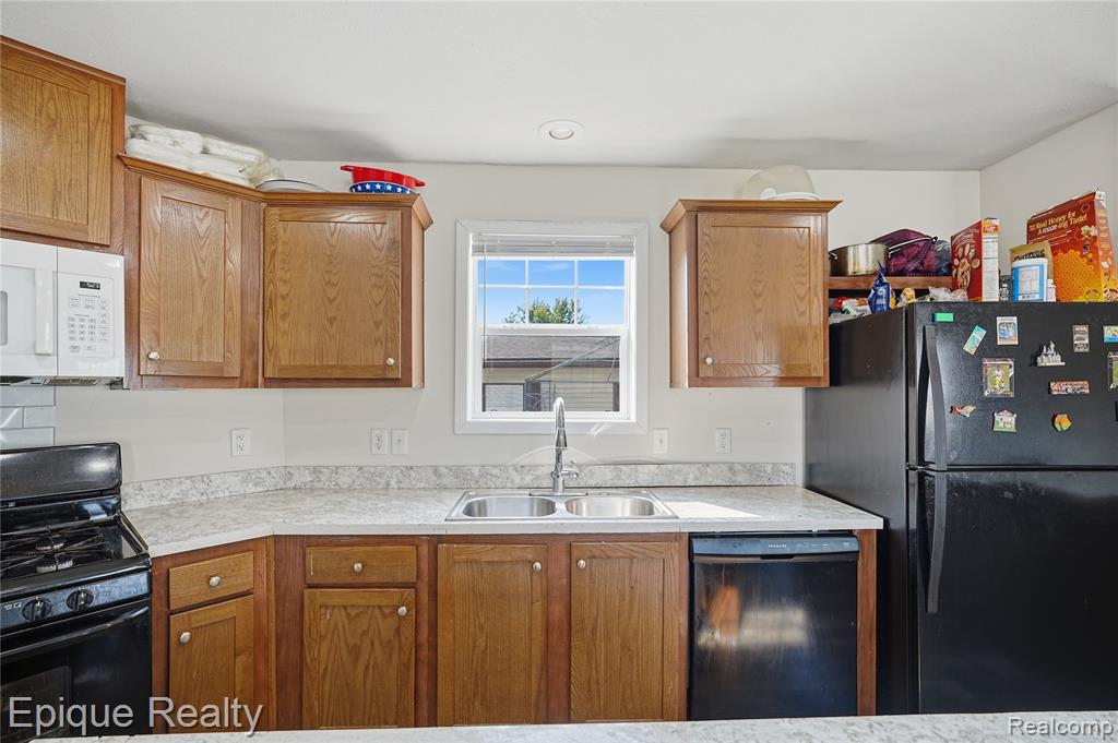 15346 Enchante, Clinton Twp, MI 48038 — Photo 13