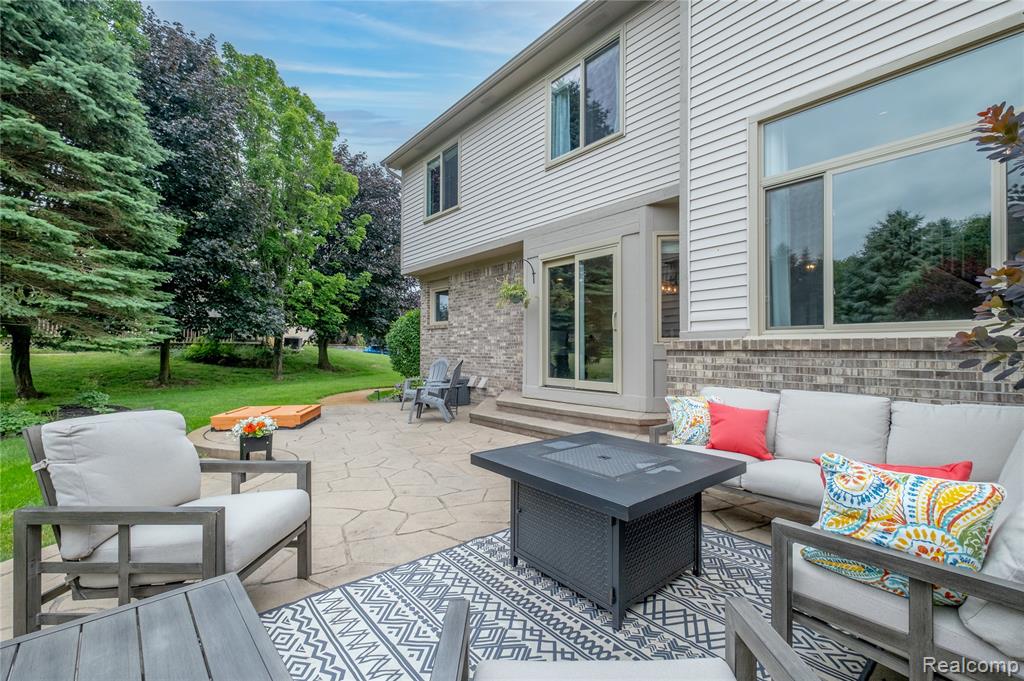 9154 Rotondo Drive, Howell, MI 48855 — Photo 38