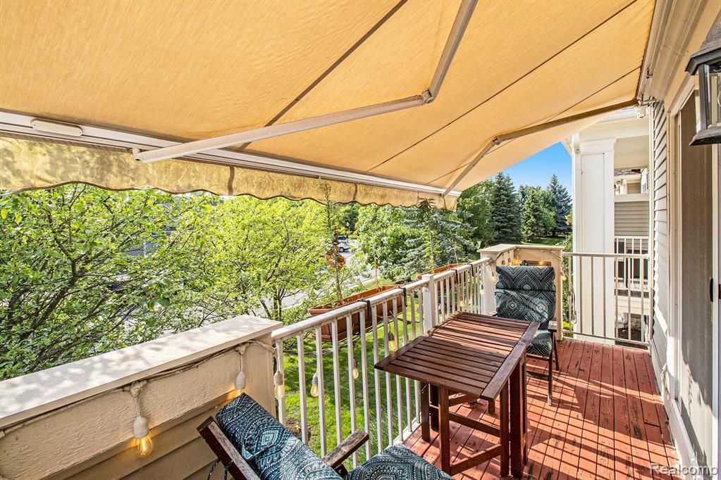 2016 CEDAR VALLEY Drive, Canton, MI 48188 — Photo 10