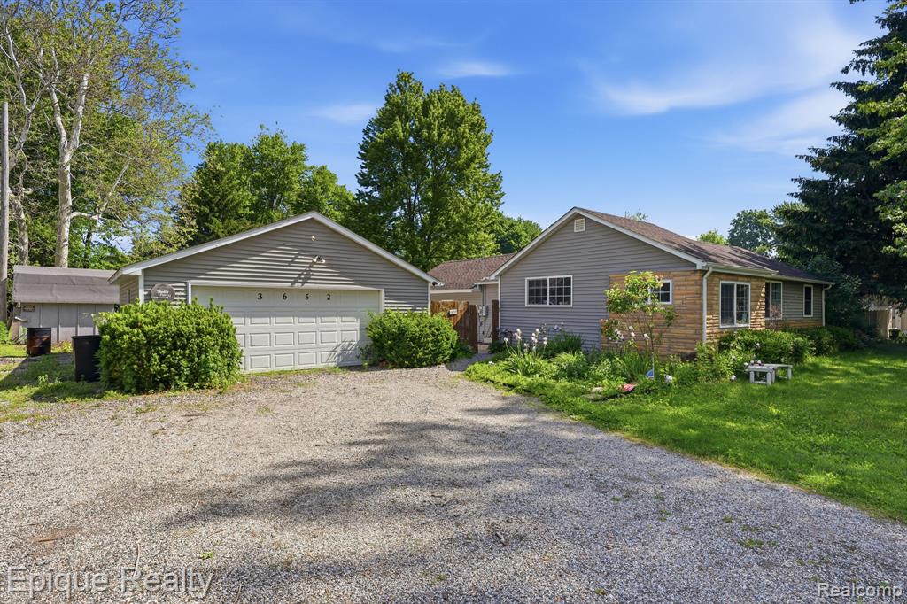 3652 Norman Road, Fort Gratiot, MI 48059 — Photo 3