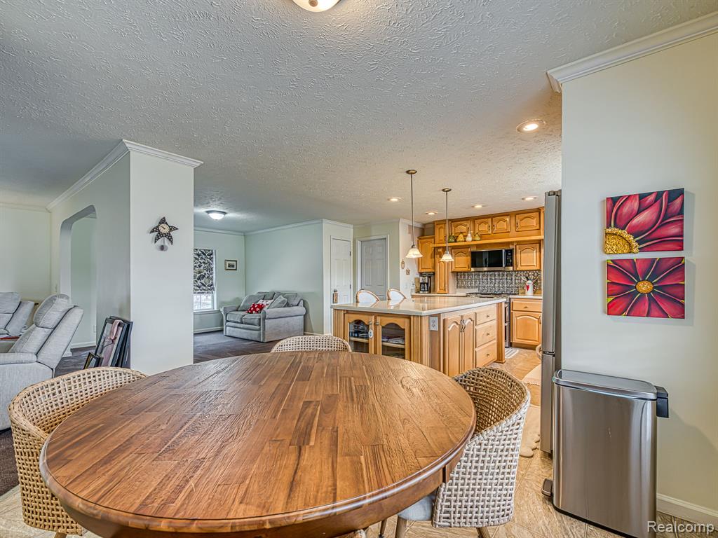 29703 Vinewood Lane, Gibraltar, MI — Photo 6