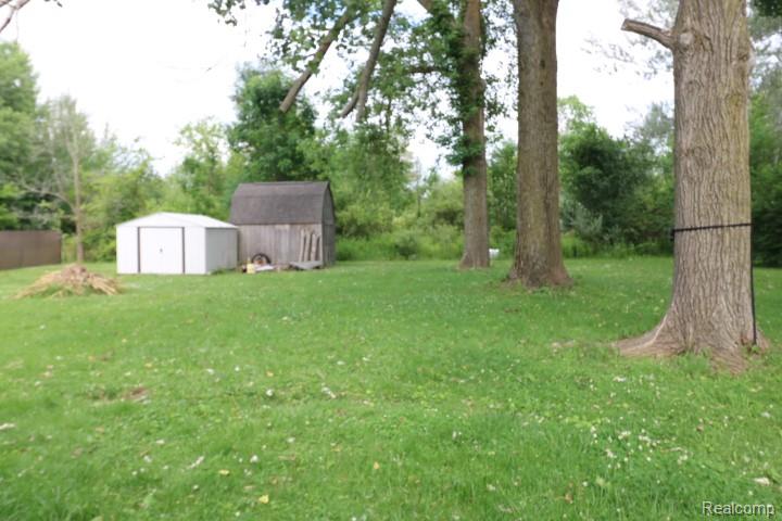 5154 N Irish Road, Davison, MI 48423 — Photo 13