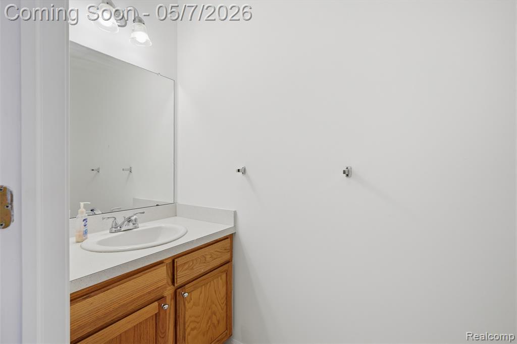 49118 Hawksburry Road, Canton, MI 48188 — Photo 15