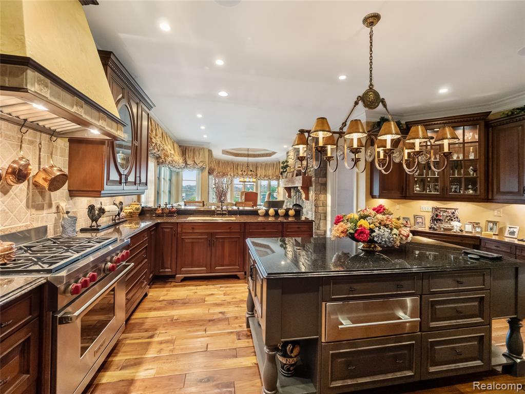 2756 Turtle Bluff Drive, Bloomfield Hills, MI, 48302