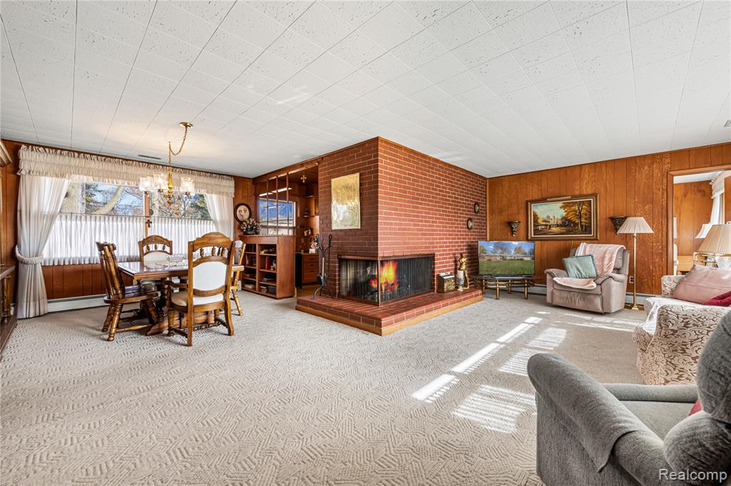 18676 Vreeland Road, Woodhaven, MI 48183 — Photo 5