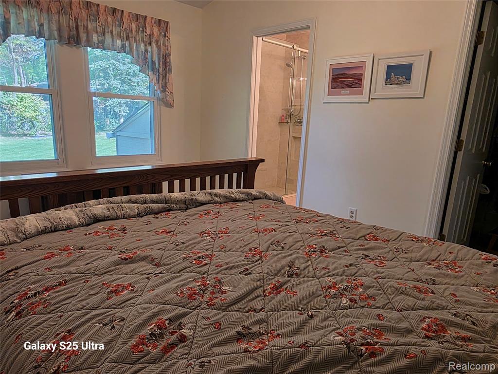 7098 Saint Charles Place, Kalamazoo, MI 49009 — Photo 18