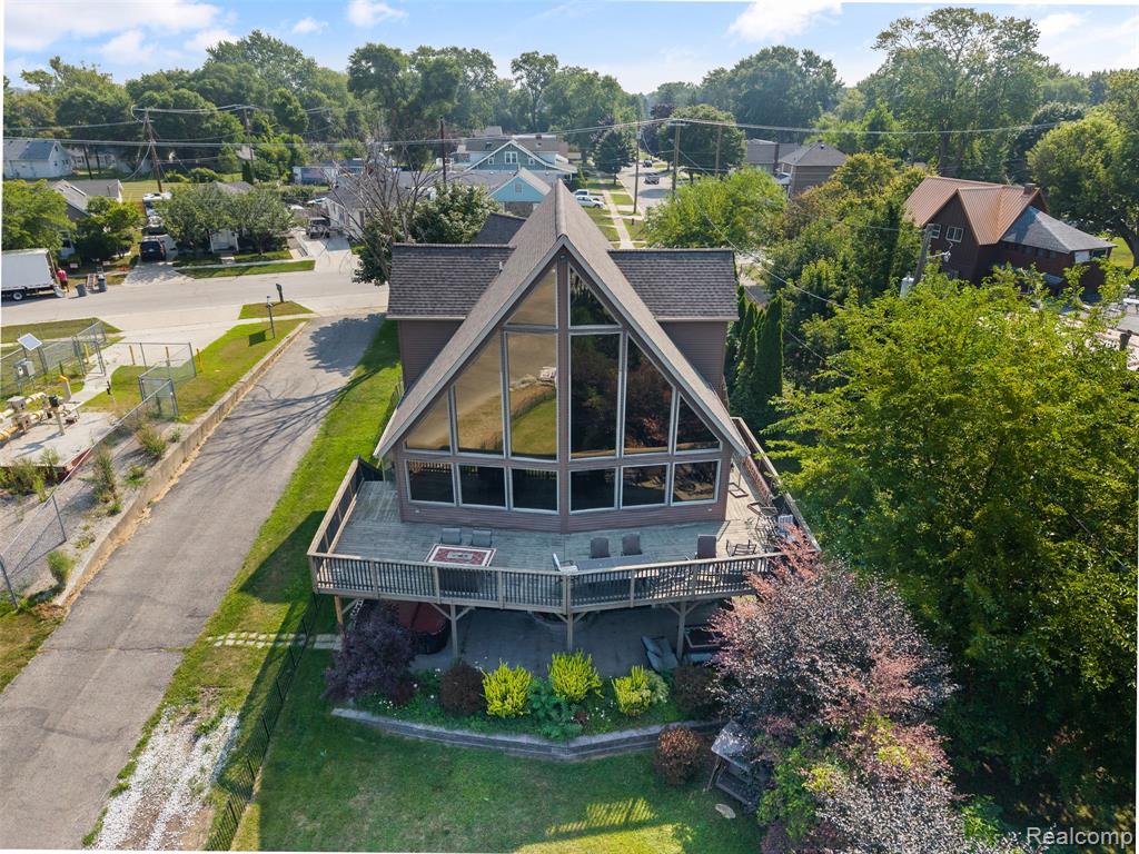1907 Riverside Drive, Port Huron, MI 48060 — Photo 3