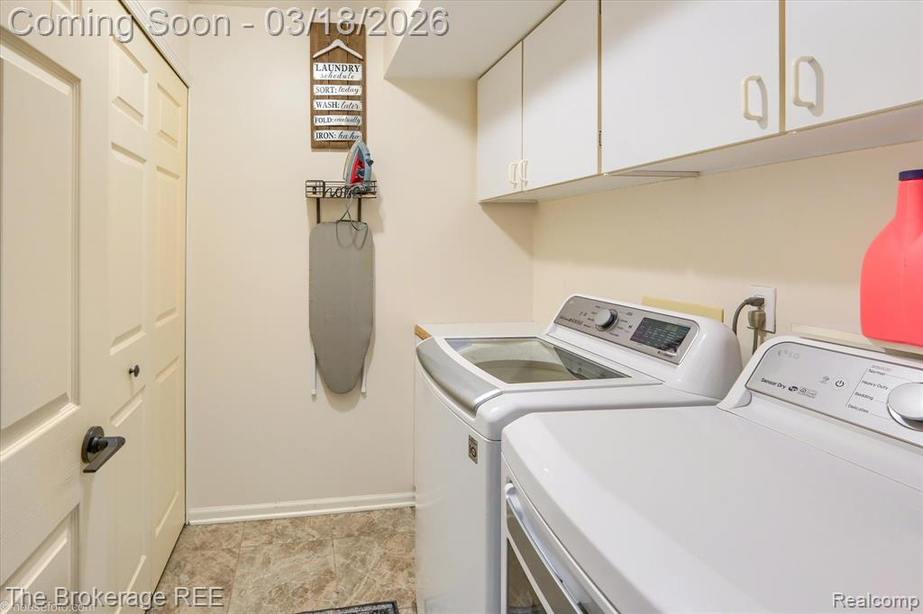 6047 Hearthside Place, Grand Blanc, MI 48439 — Photo 19