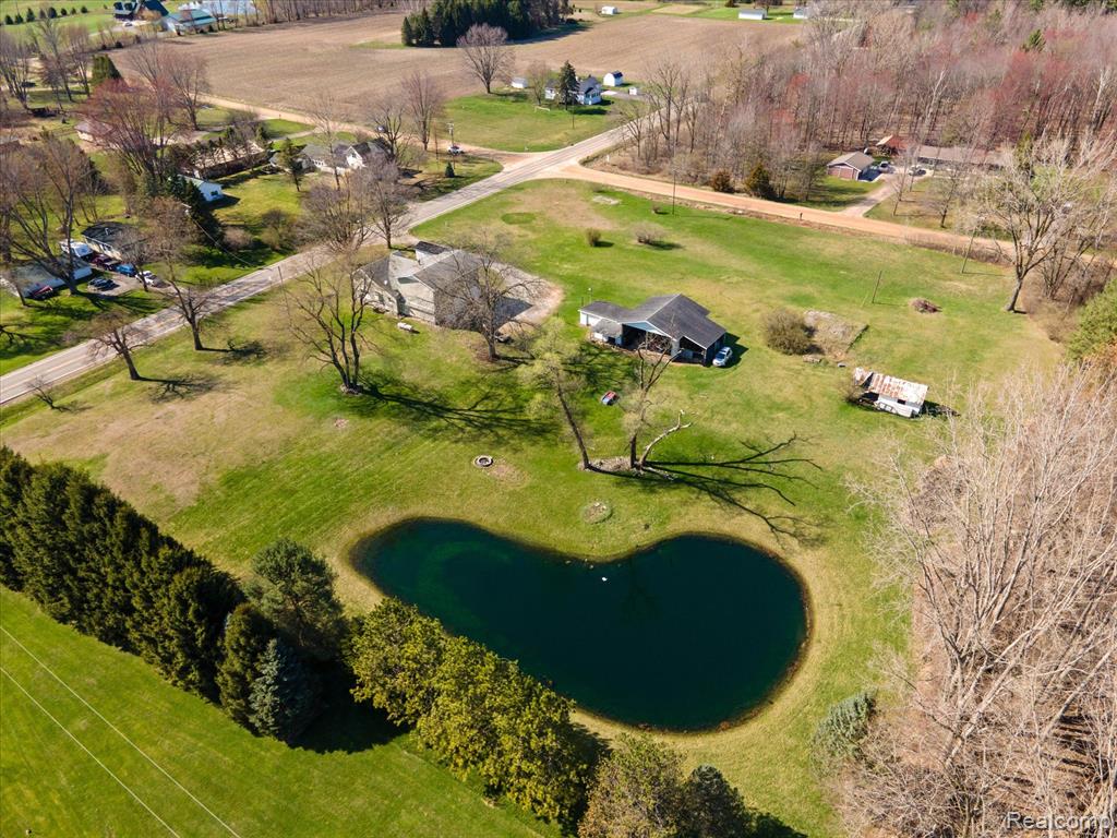 8023 Bray Road, Vassar, MI 48768 — Photo 43
