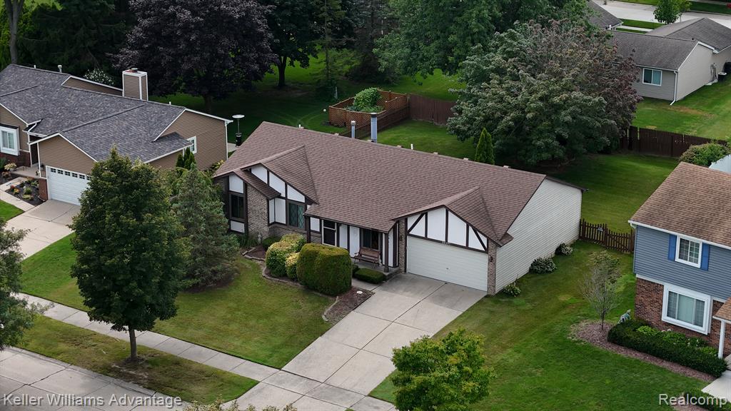 24297 Simmons Drive, Novi, MI — Photo 5