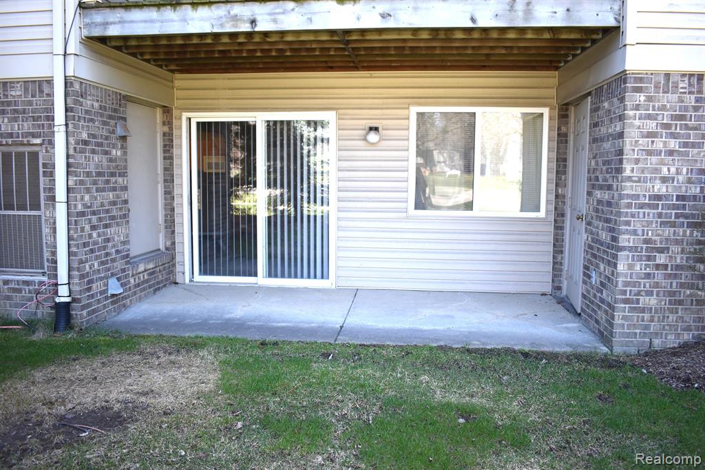 819 Brandon Avenue, Pontiac, MI 48340 — Photo 31