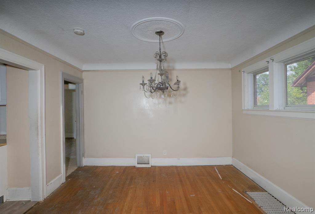 14845 FREELAND Street, Detroit, MI 48227 — Photo 6