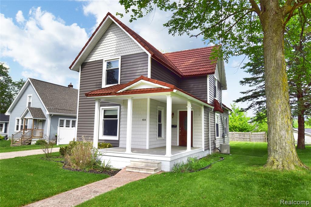 404 N Adelaide Street, Fenton, MI 48430 — Photo 2
