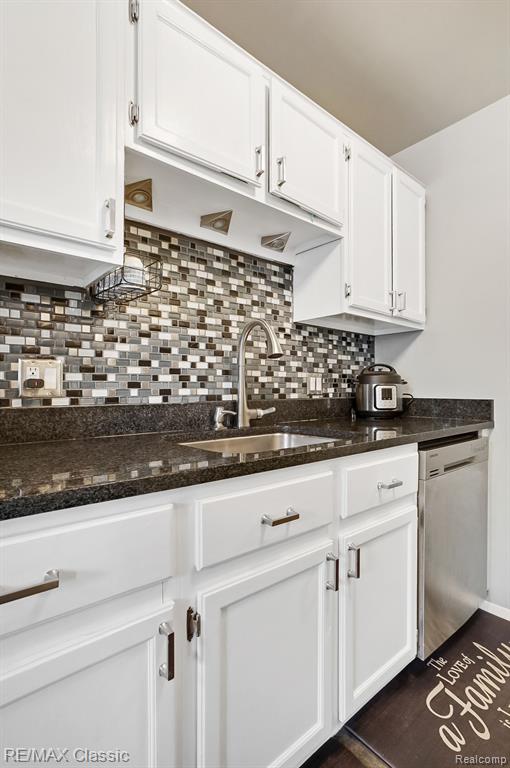 40041 CROSSWINDS, Novi, MI — Photo 6