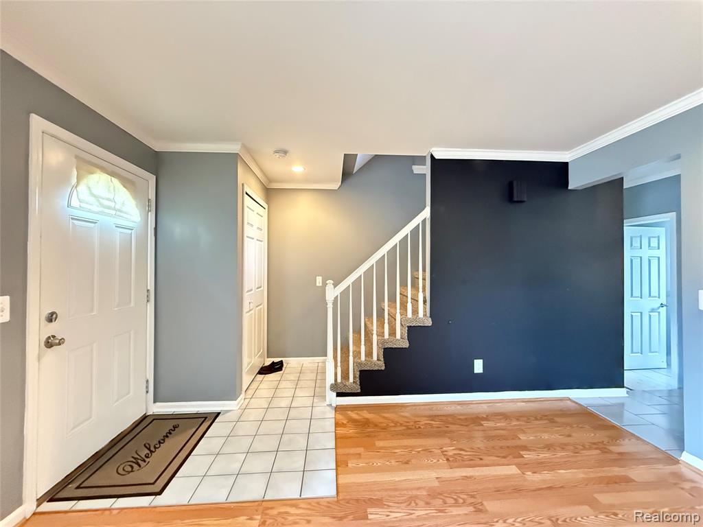8334 McKinley, Center Line, MI 48015 — Photo 5
