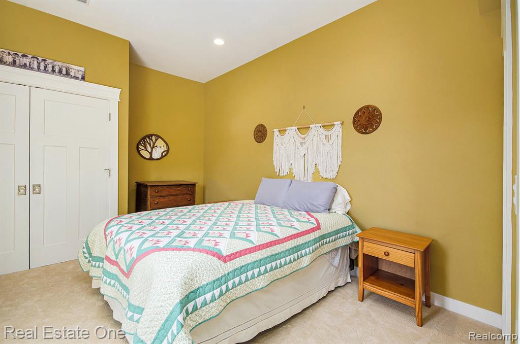575 Tracy Lane, Milford, MI 48381 — Photo 42