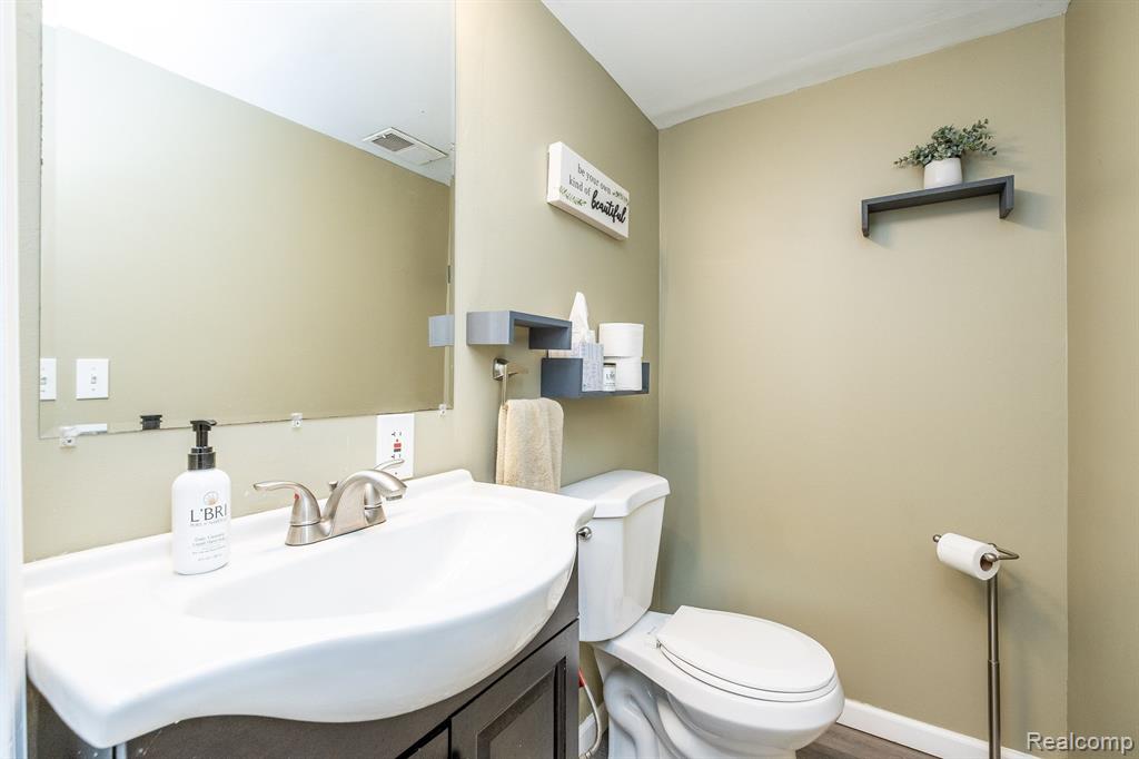11207 PATTY ANN Lane, Romeo, MI 48065 — Photo 38