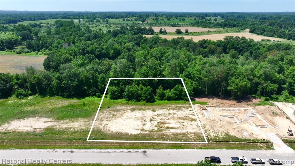 1655 Vista Drive W, Oakland, MI — Photo 5