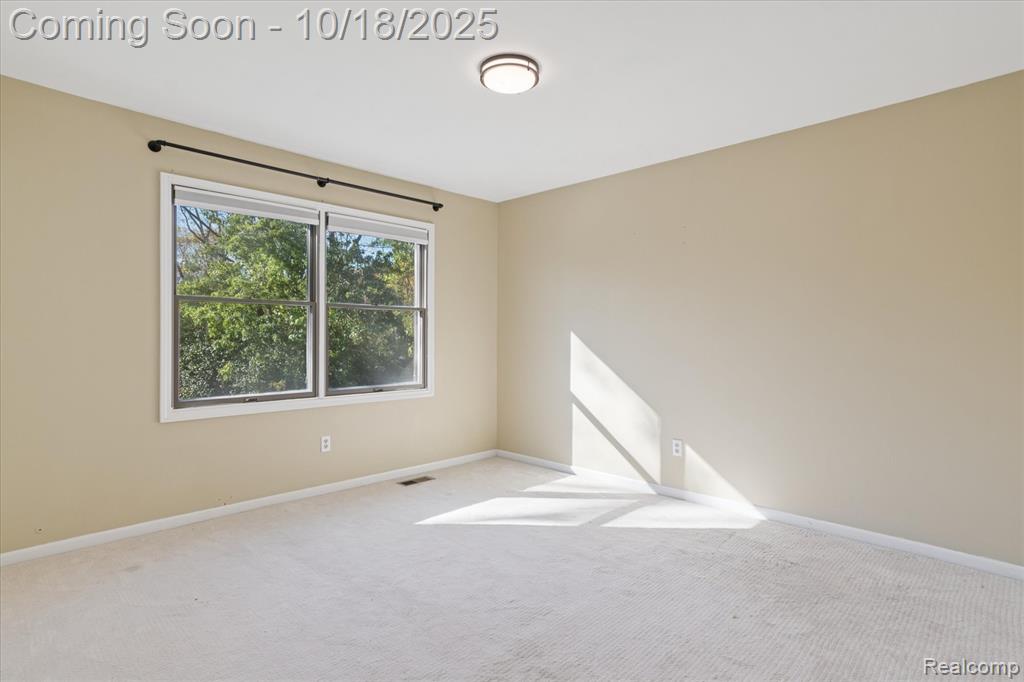 5696 Huntington Court, Ypsilanti, MI 48197 — Photo 31
