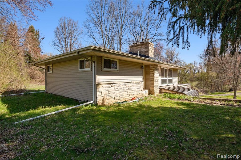 7870 N MERIDIAN Road, Jackson, MI 49201 — Photo 2