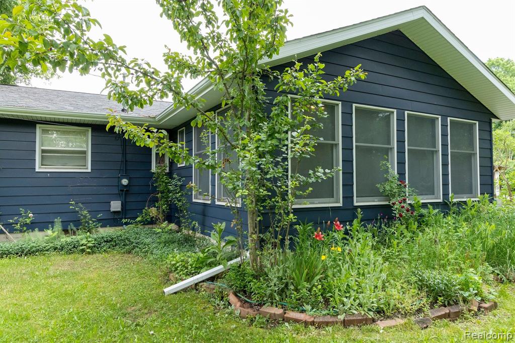 608 HIXON, Vassar, MI 48768 — Photo 3
