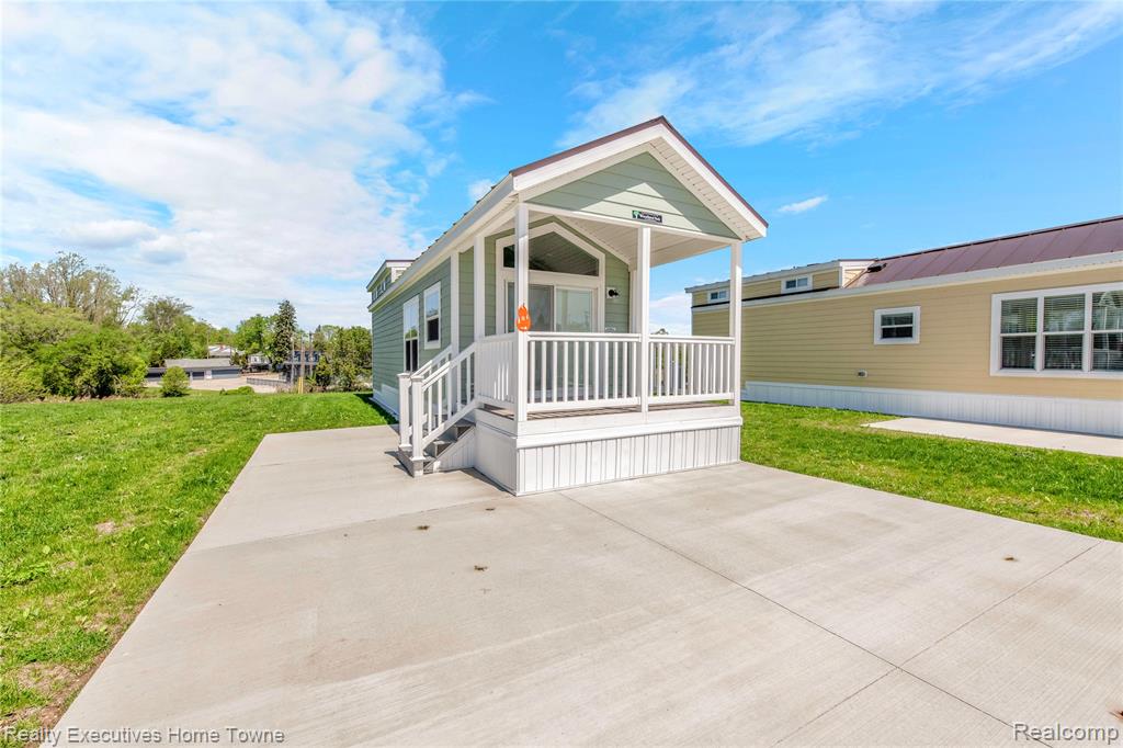 2301 Water St. Lot 8, Port Huron, MI 48060
