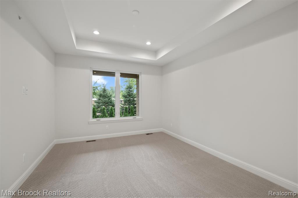 7477 Gramercy Circle, 17, West Bloomfield, MI — Photo 18