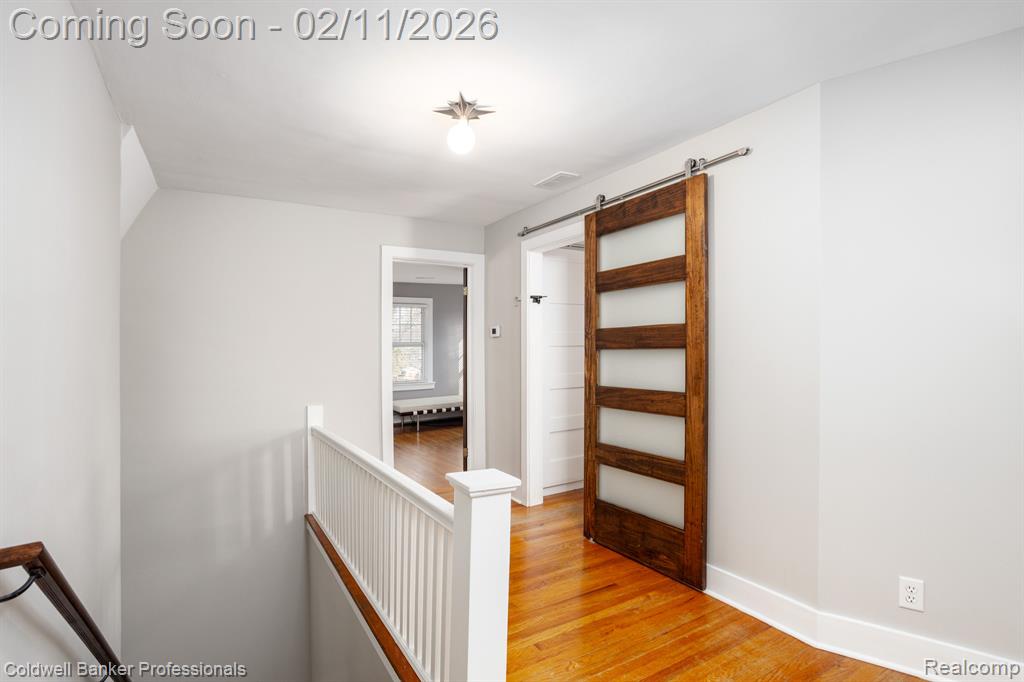 805 Forestdale Road, Royal Oak, MI 48067 — Photo 24