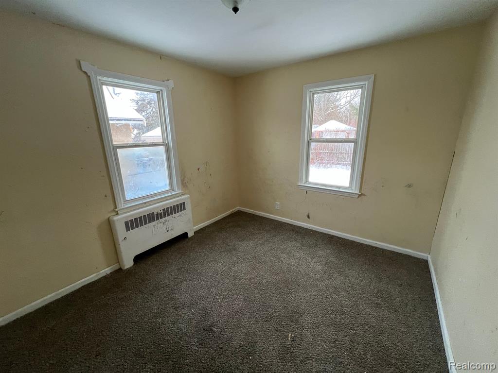 630 COPEMAN Boulevard, Flint, MI 48503 — Photo 3