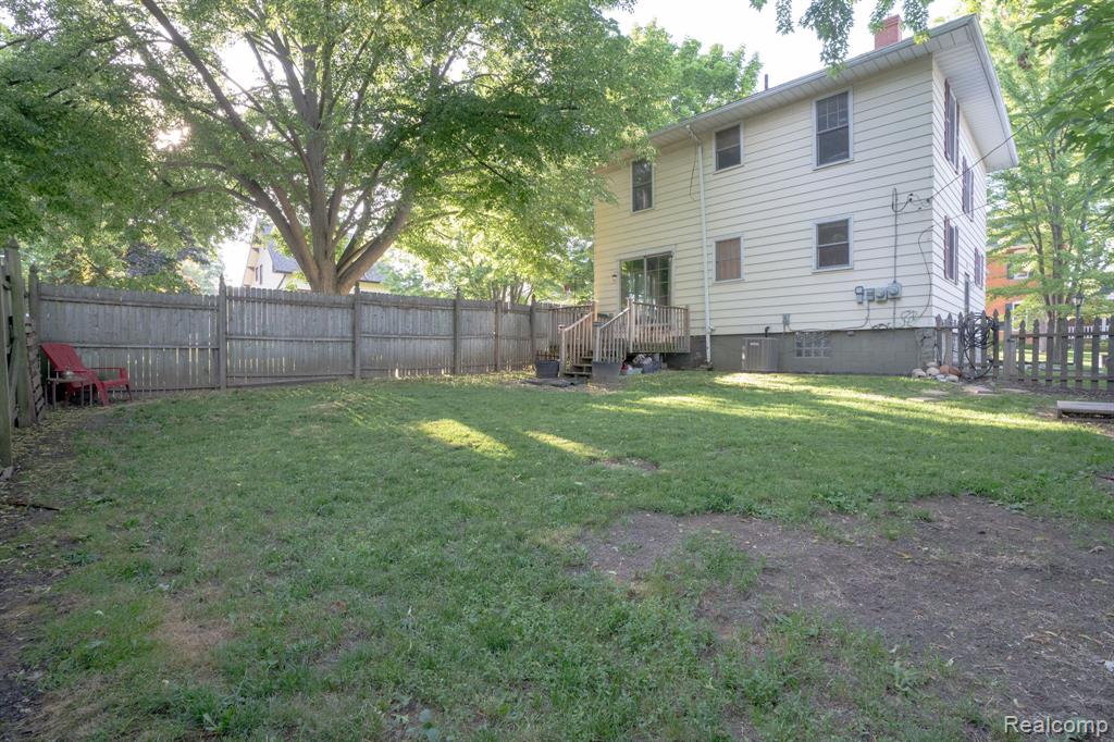515 Jay Street, St. Clair, MI 48079 — Photo 17