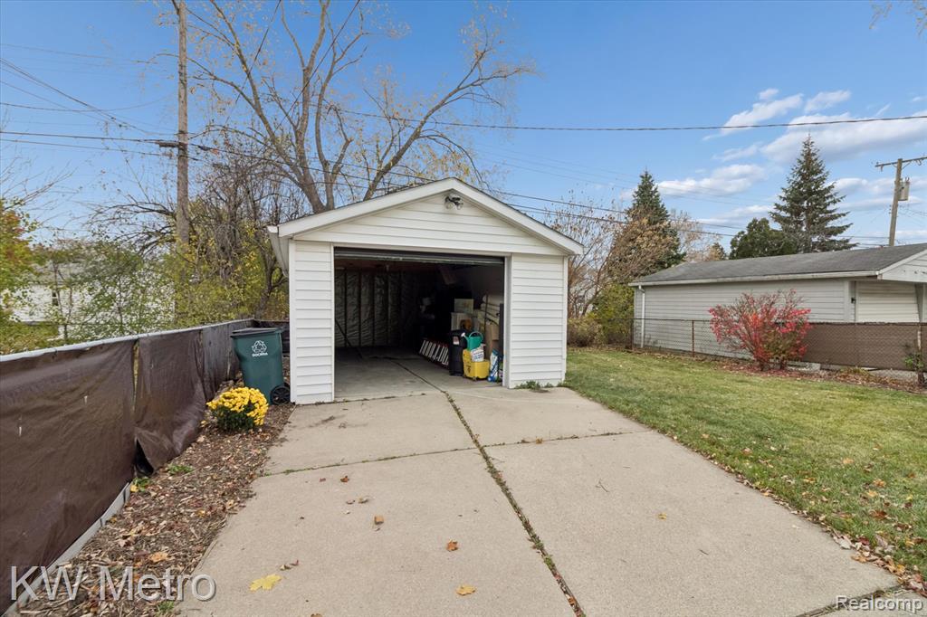 4116 Gardner Avenue, Berkley, MI 48072 — Photo 39
