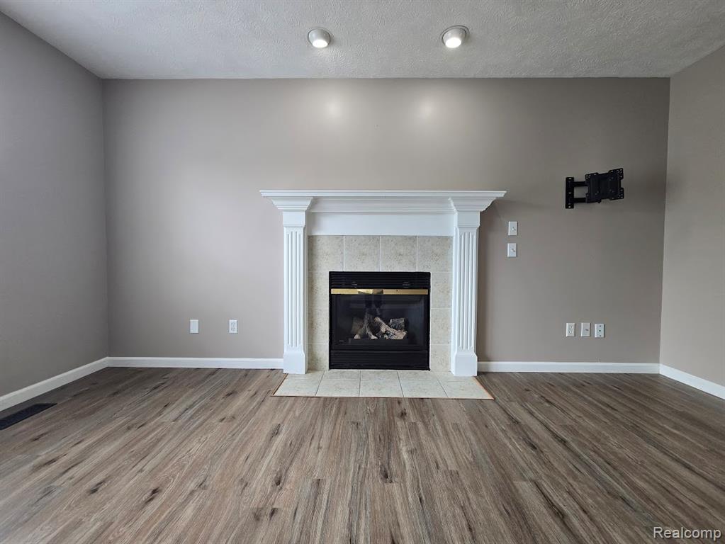 684 Glenlivet Street, Howell, MI 48843 — Photo 8