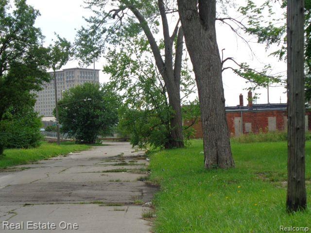 2881 17TH Street, Detroit, MI 48216 — Photo 20