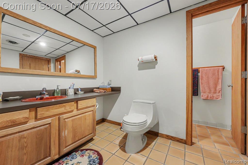 5685 Paint Valley Drive, Rochester, MI 48306 — Photo 33