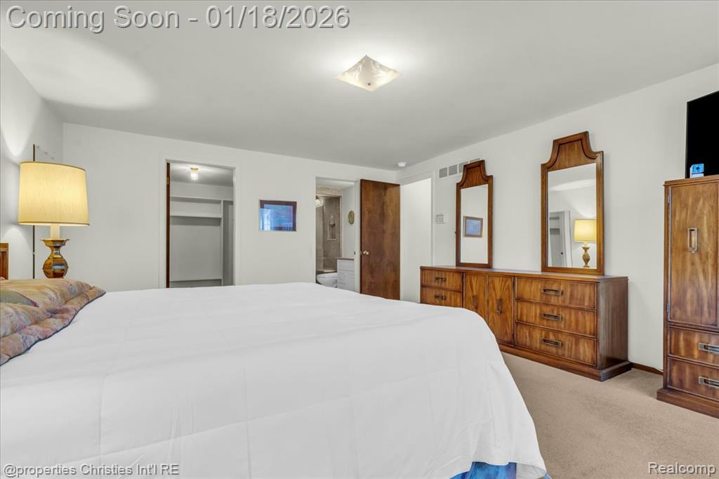 6260 Nicholas Drive, West Bloomfield, MI — Photo 23