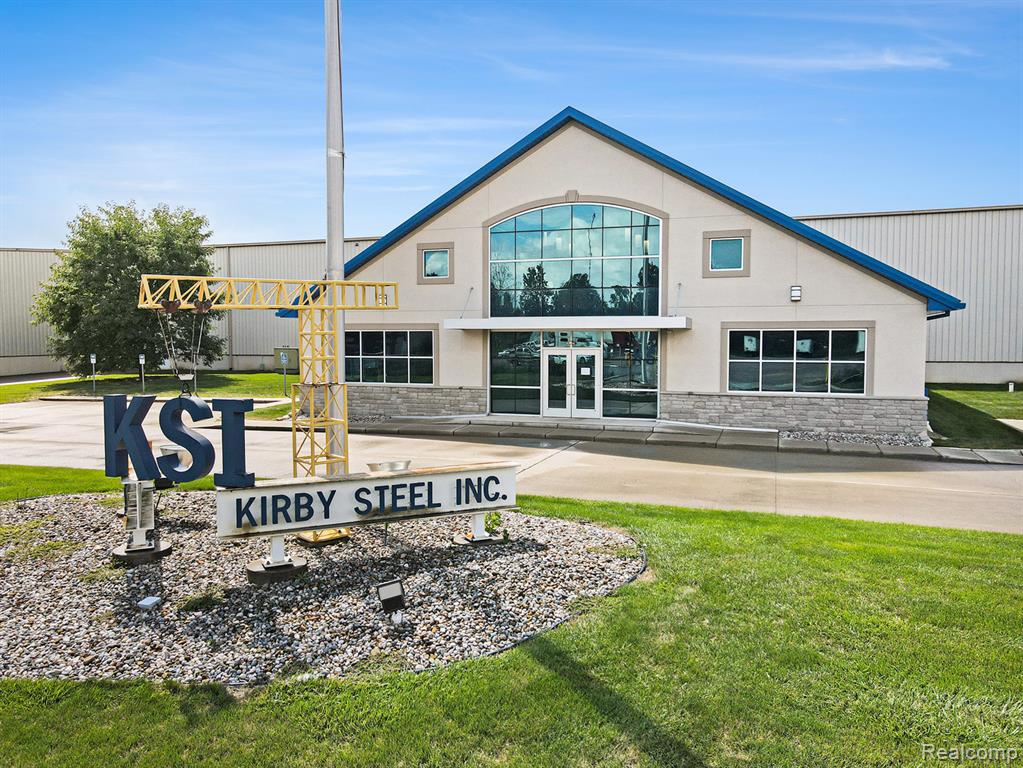4072 Flint Asphalt Drive, Burton, MI 48529 — front exterior
