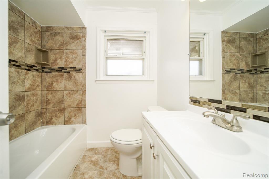 4620 DUDLEY Street, Dearborn Heights, MI 48125 — Photo 31
