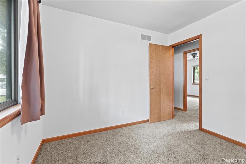 9160 Maplewood Drive, White Lake, MI — Photo 13