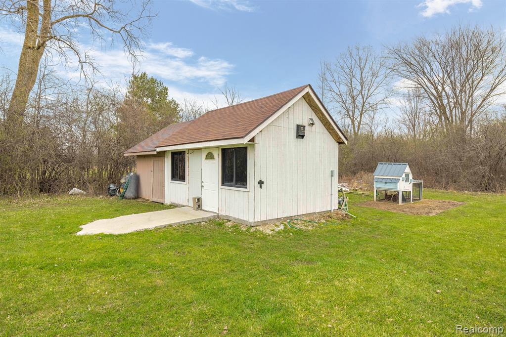 5412 N JENNINGS Road, Flint, MI 48504 — Photo 47