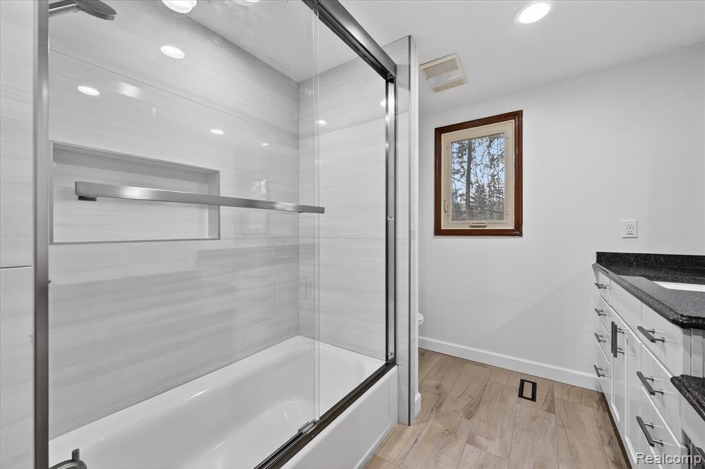 21770 Riverview Drive, Beverly Hills, MI 48025 — Photo 35