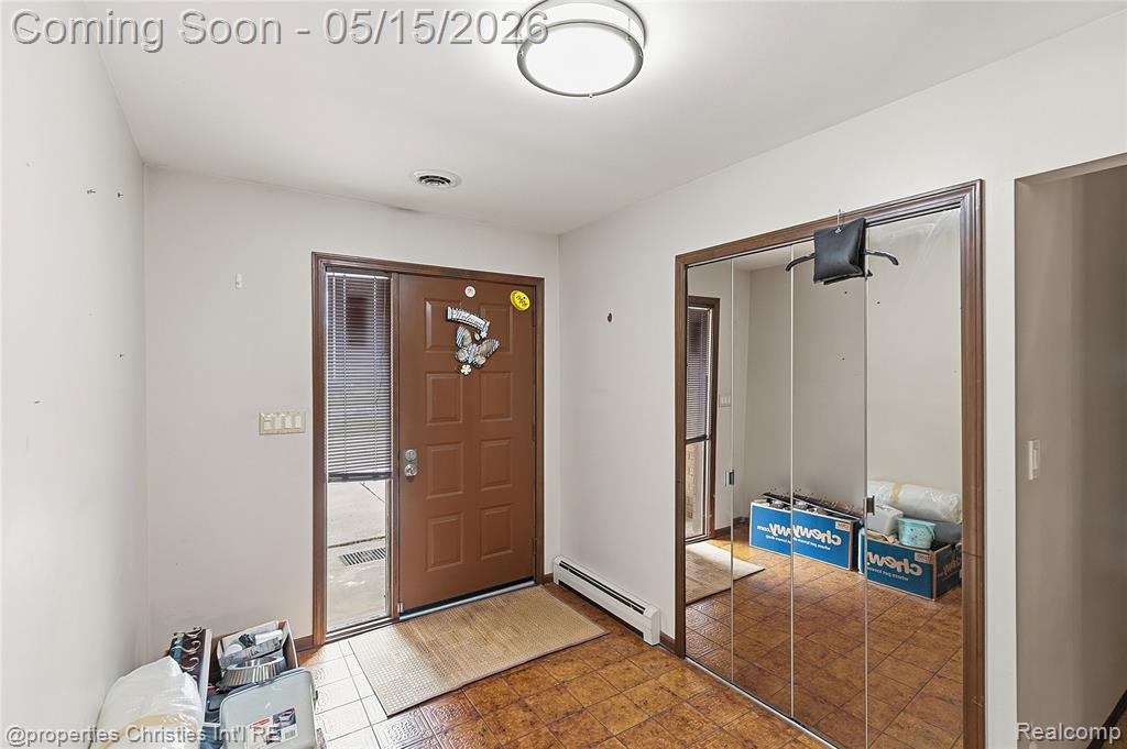 38324 Santa Anna Street, Clinton Twp, MI 48036 — Photo 4