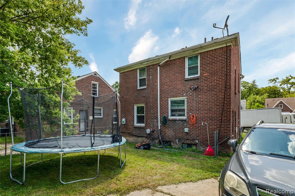 15096 Heyden Street, Detroit, MI 48223 — Photo 16