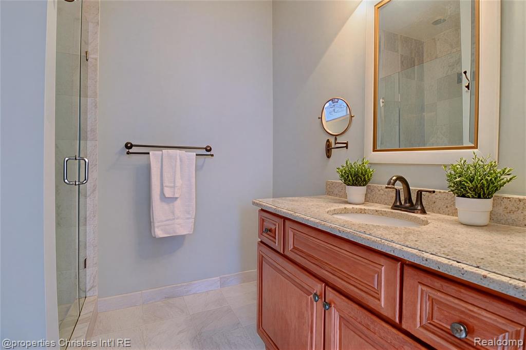 730 Penniman Avenue, 5, Plymouth, MI 48170 — Photo 19