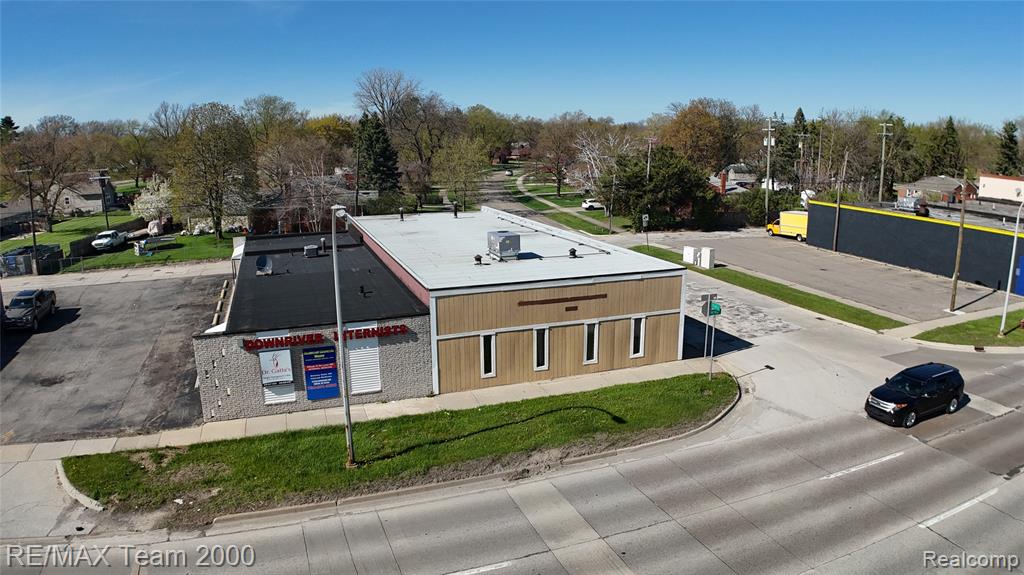 32300 Michigan Avenue, Wayne, MI, 48184
