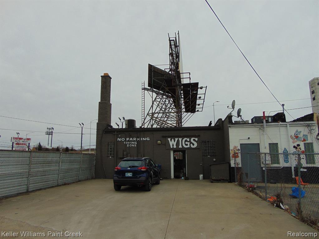 15390 GRATIOT Avenue - Photo 4