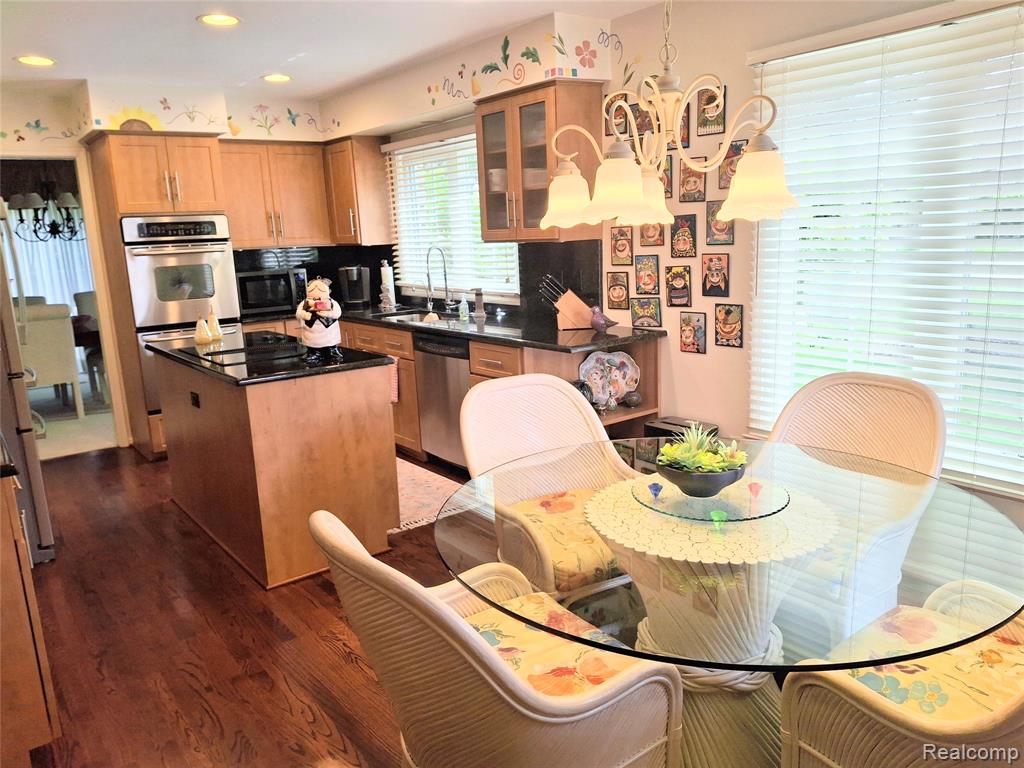 6319 Celeste Road, West Bloomfield, MI — Photo 5
