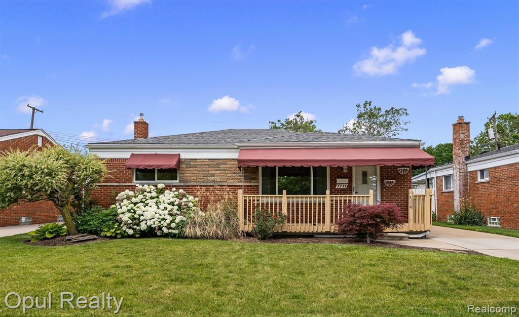 7799 Gary Avenue, Westland, MI — front exterior