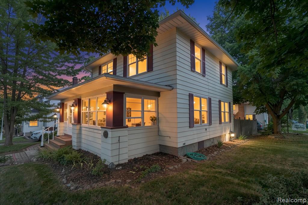 515 Jay Street, St. Clair, MI 48079 — Photo 2